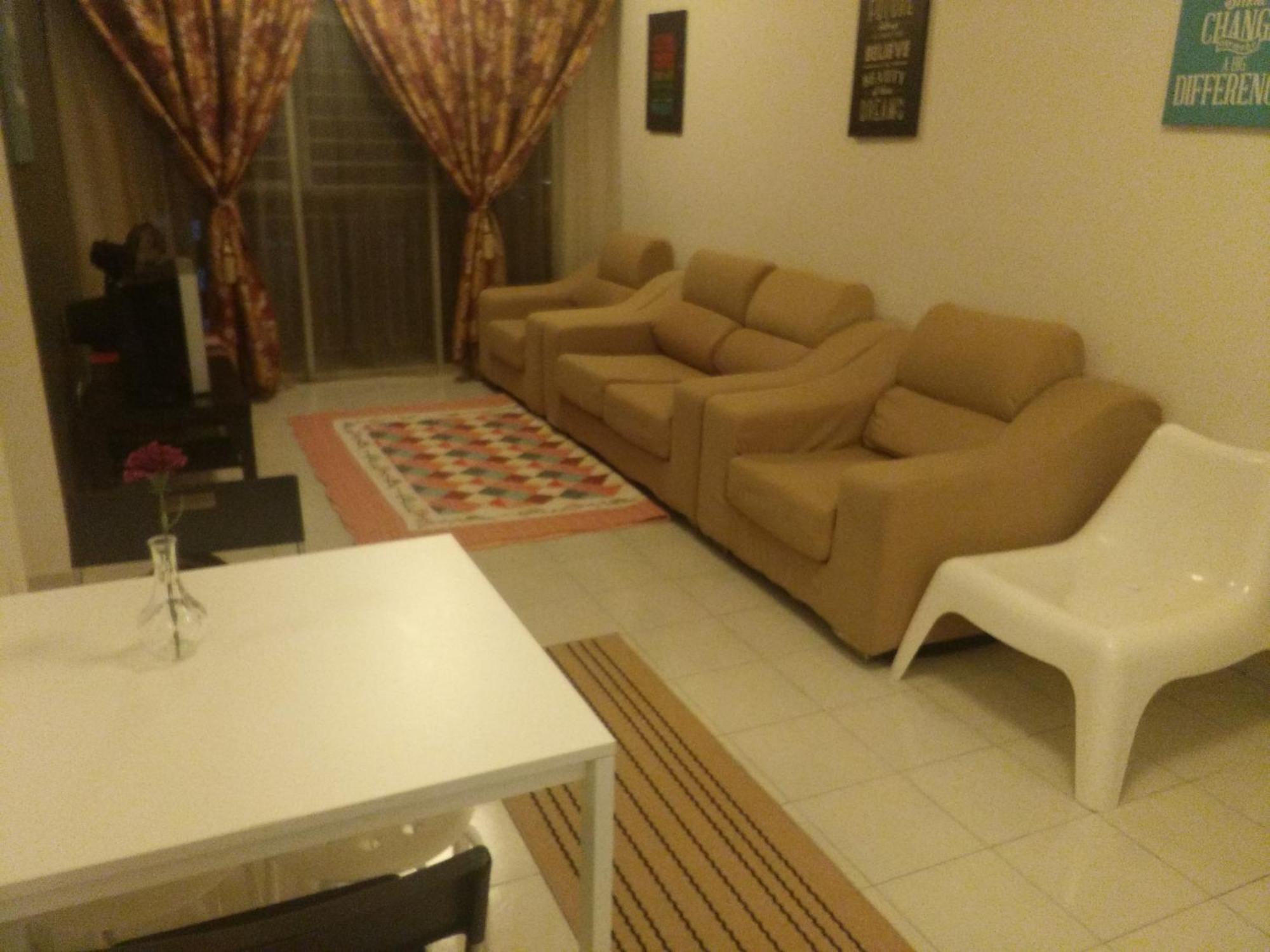 Homestay D 11 Putrajaya Netflix Wifi Zewnętrze zdjęcie